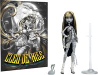 Monster High Reel Drama Doll, Cleo De Nile Black and White Reproduction Collectible with Doll-Size and Life-Size Posters, Horror Flick Theme, and Pet 6